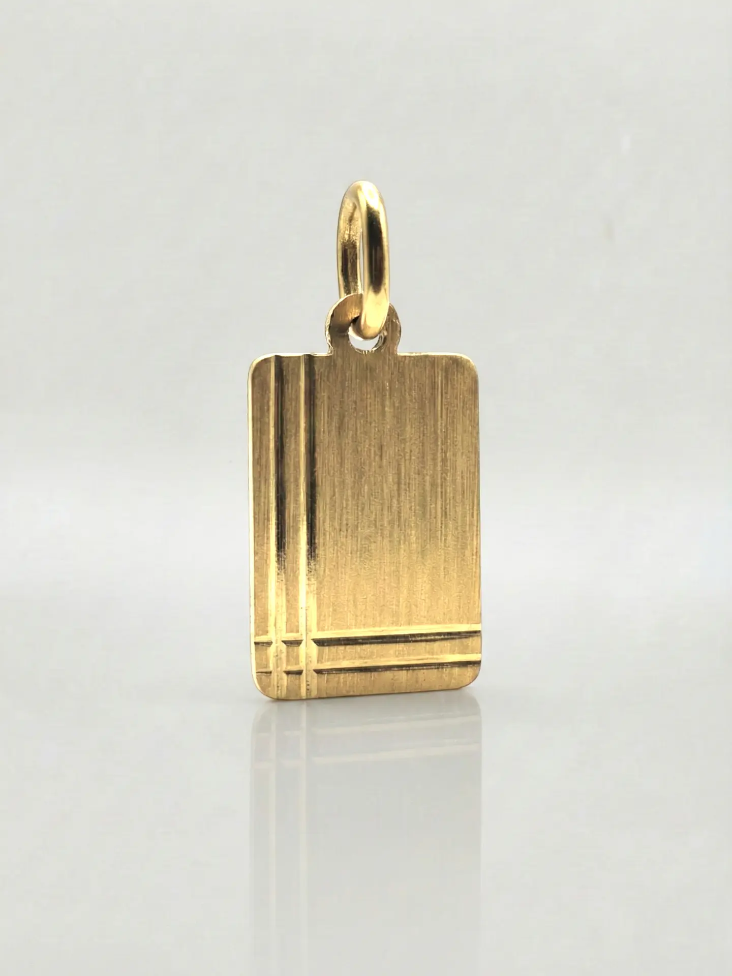 Colgante Placa Satín de Gala Oro 18k 3