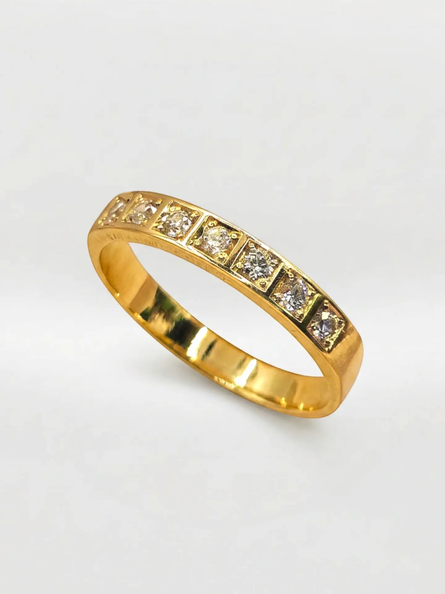 Anillo Medio Cintillo Gala de Circones Oro 18k 6