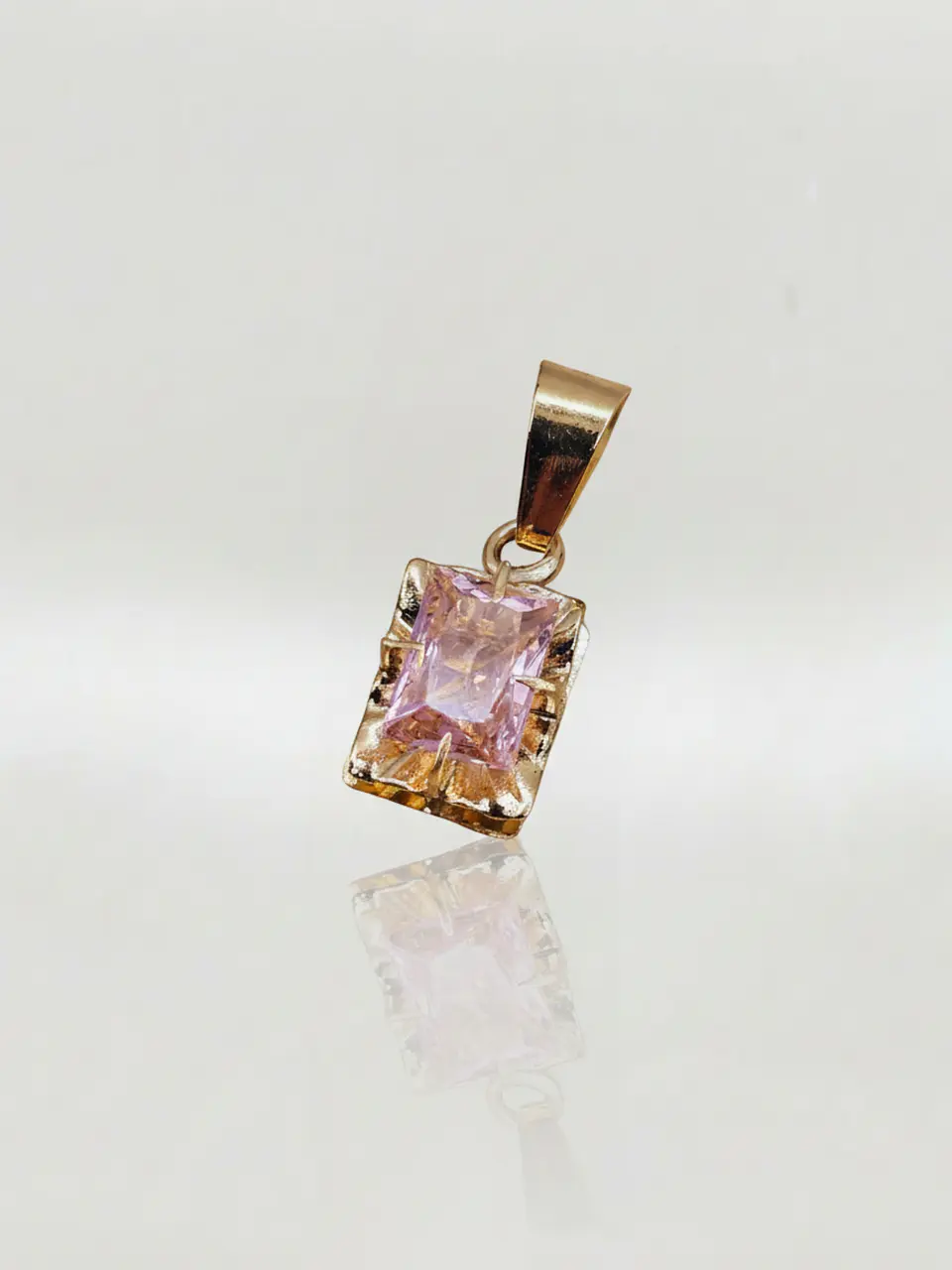 Colgante Chatón Cuadrado Rosa de Francia Oro 18k 4