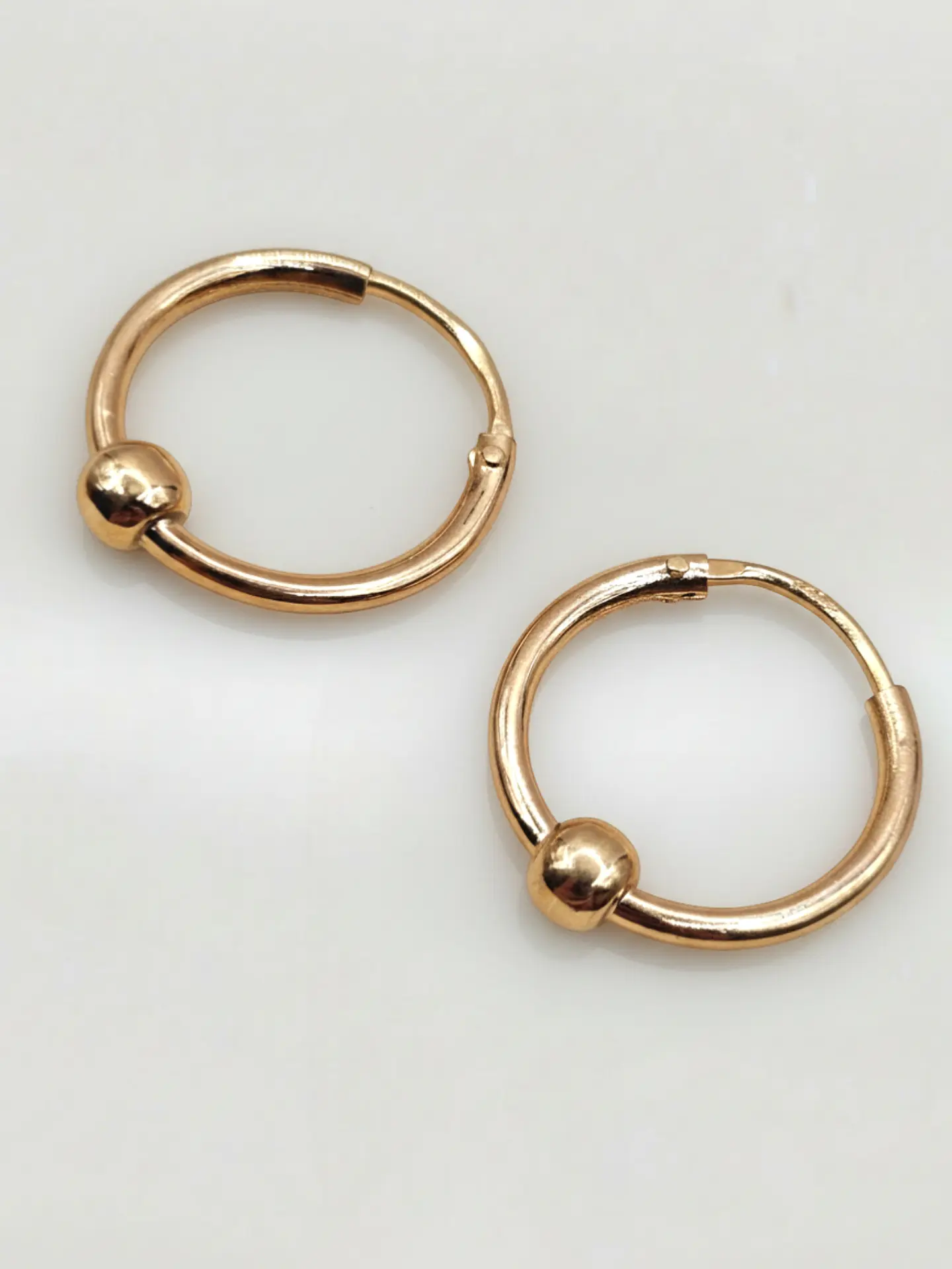 Aros Argolla con Esferas de Gala Oro 18k 3