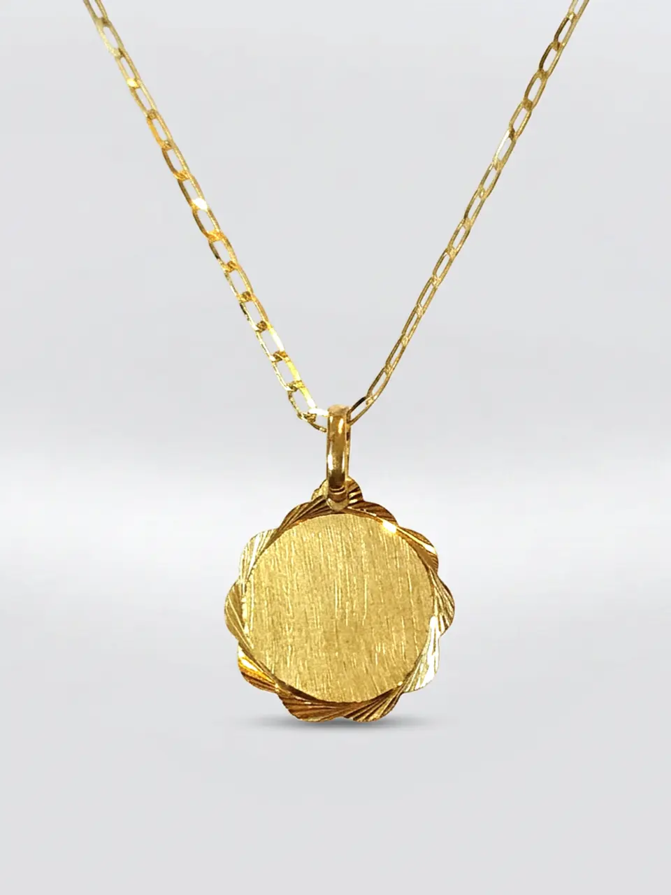 Cadena Americana Disco de Flores Oro 18k 2