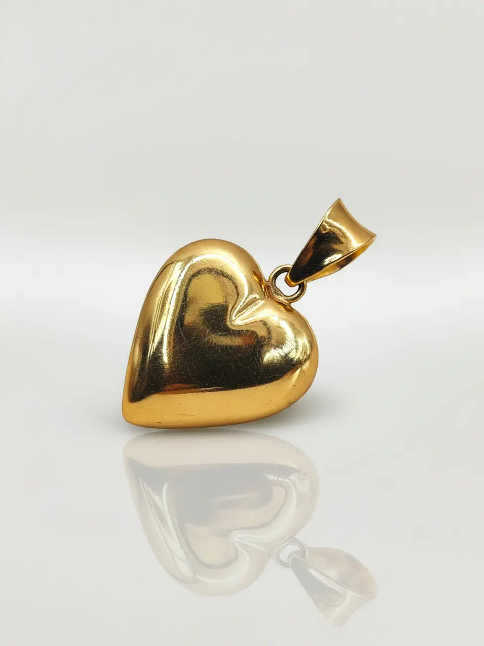 Colgante Corazón en Relieve Majestuoso Oro 18k 4