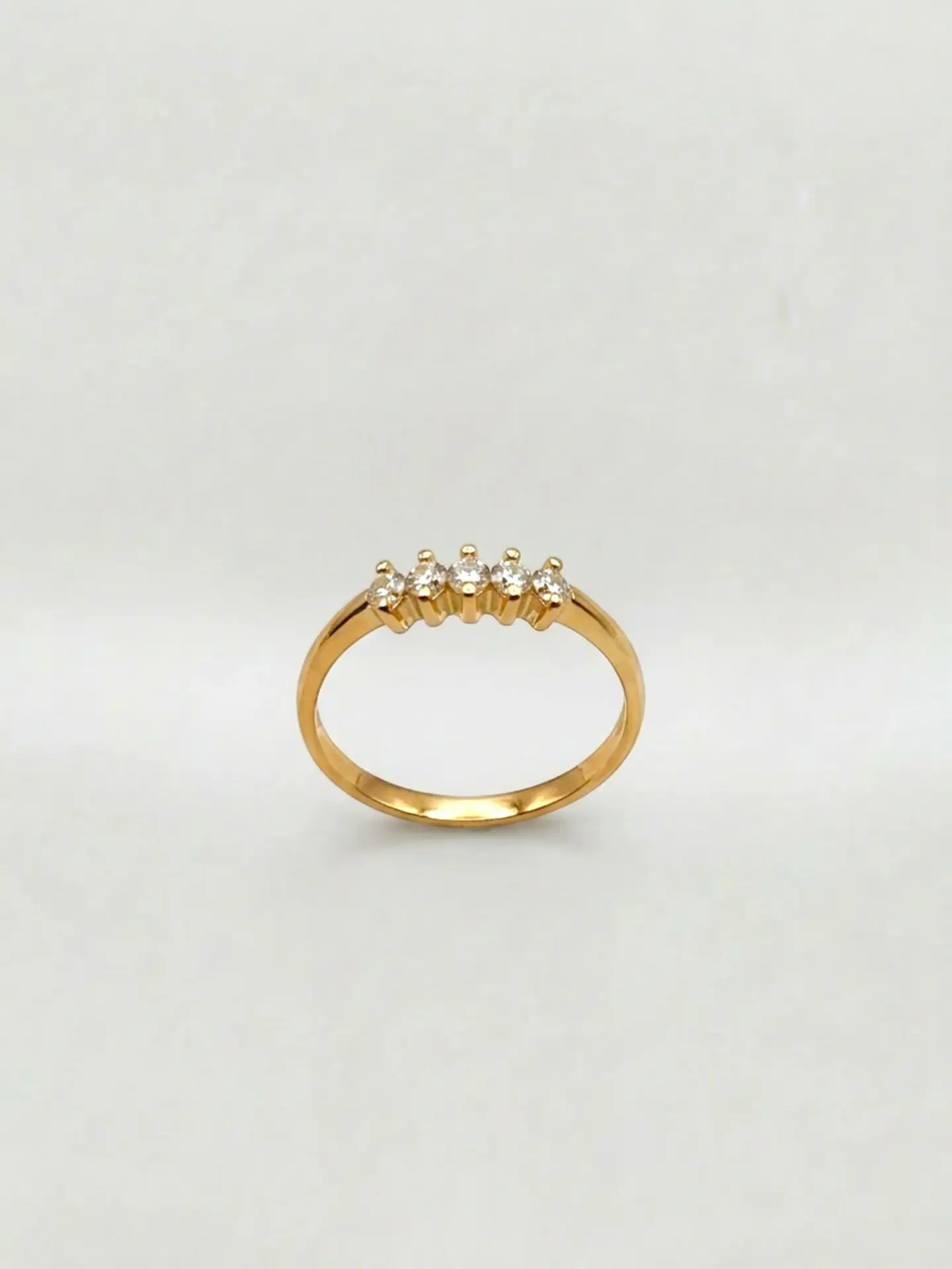 Anillo Medio Cintillo Pentálogo de Brillo Circón Oro 18k 1