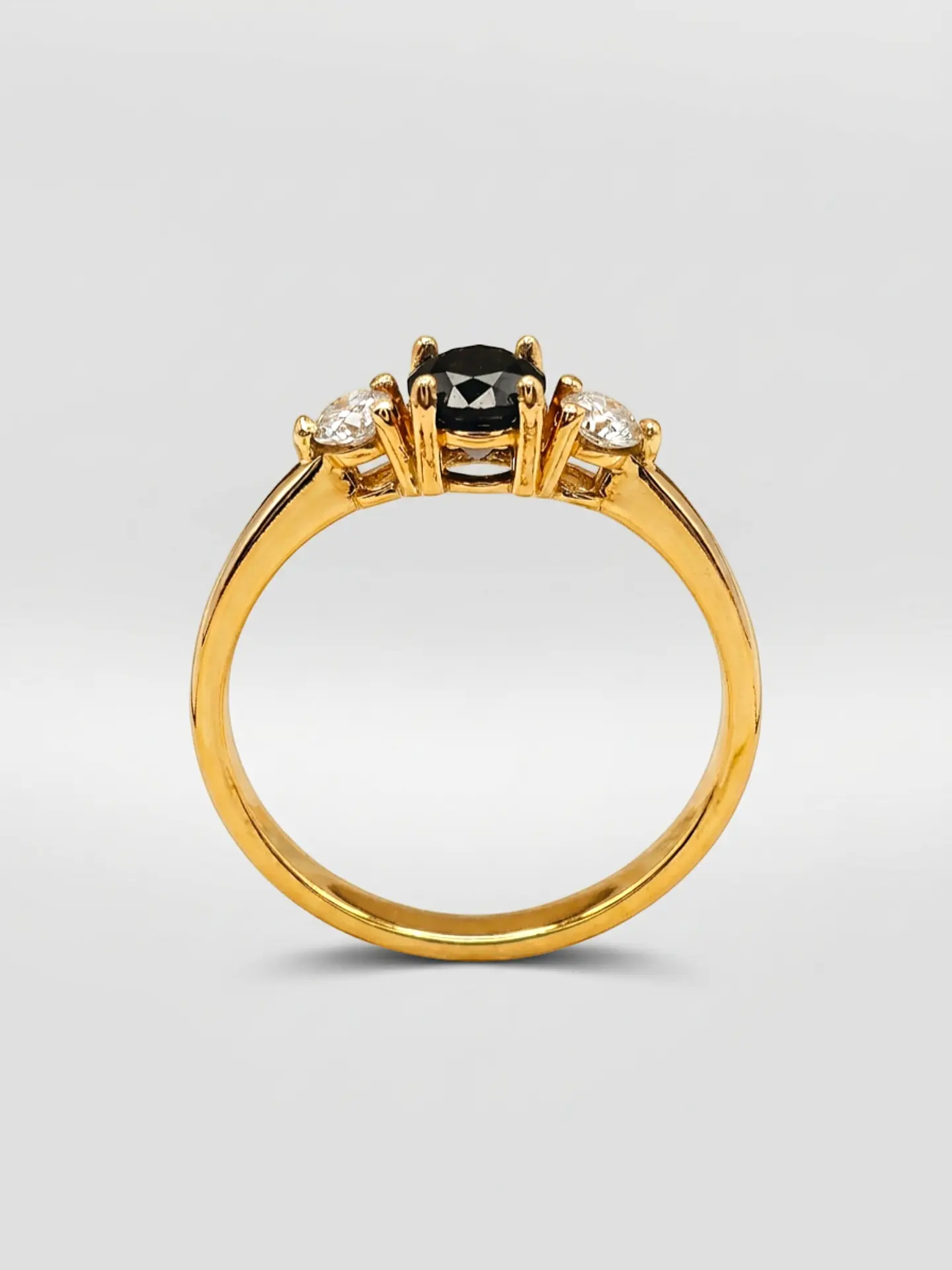 Anillo Princesa Ónix y Circones Oro 18k 5