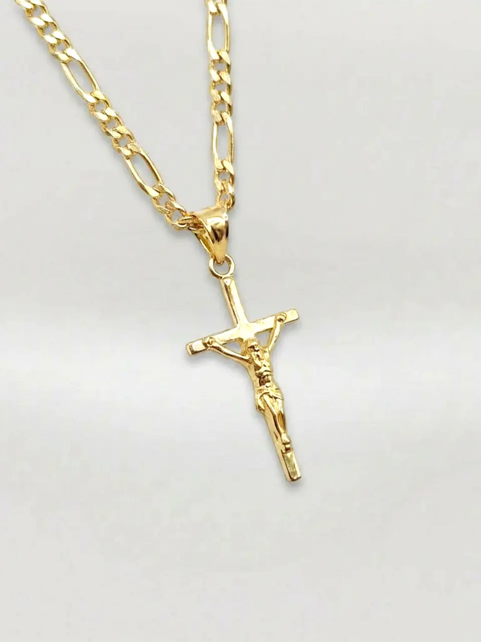 Cadena Cartier Sagrada con Cruz Oro 18k 3