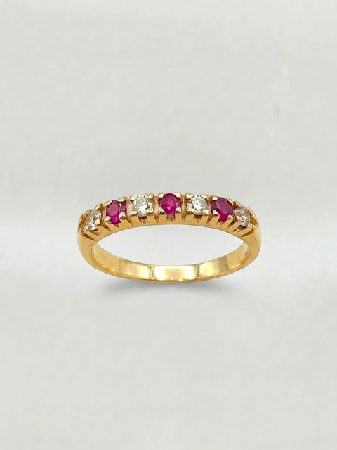 Anillo Medio Cintillo Pasión de Rubí y Circones Oro 18k