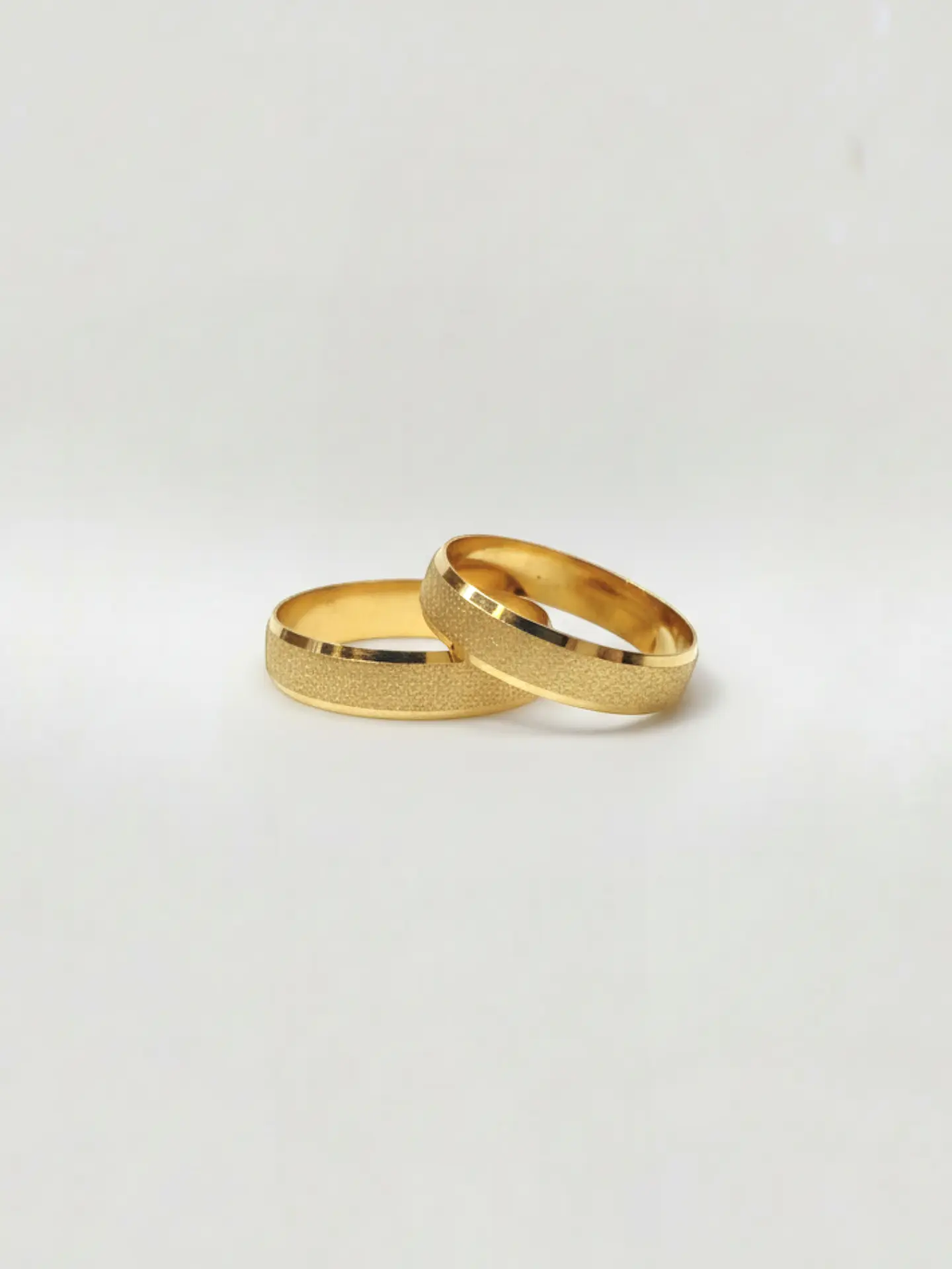 Argollas Nupciales Destello Eterno 5 mm Oro 18k 3