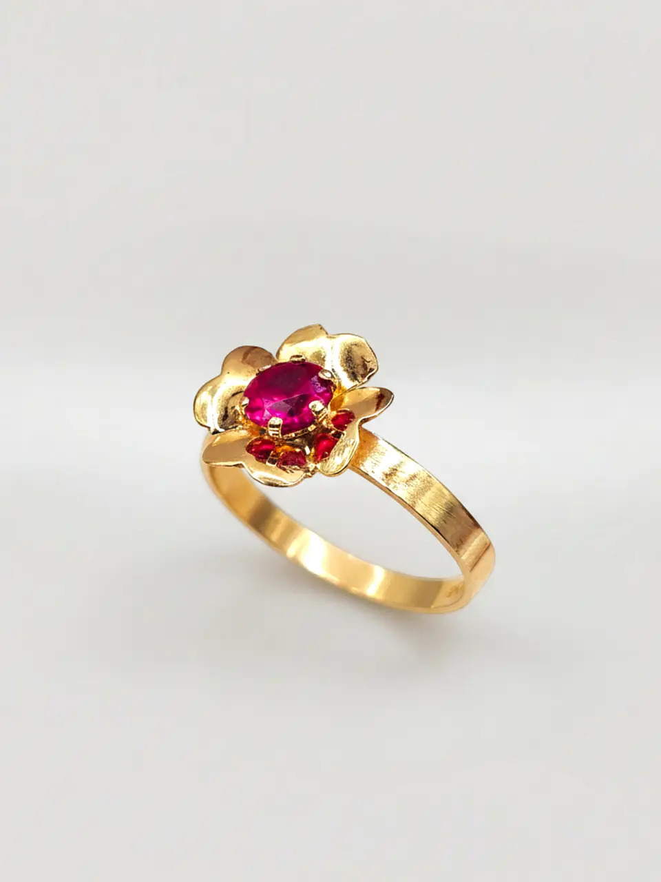 Anillo Flor de Rubí Pasión Oro 18k 2