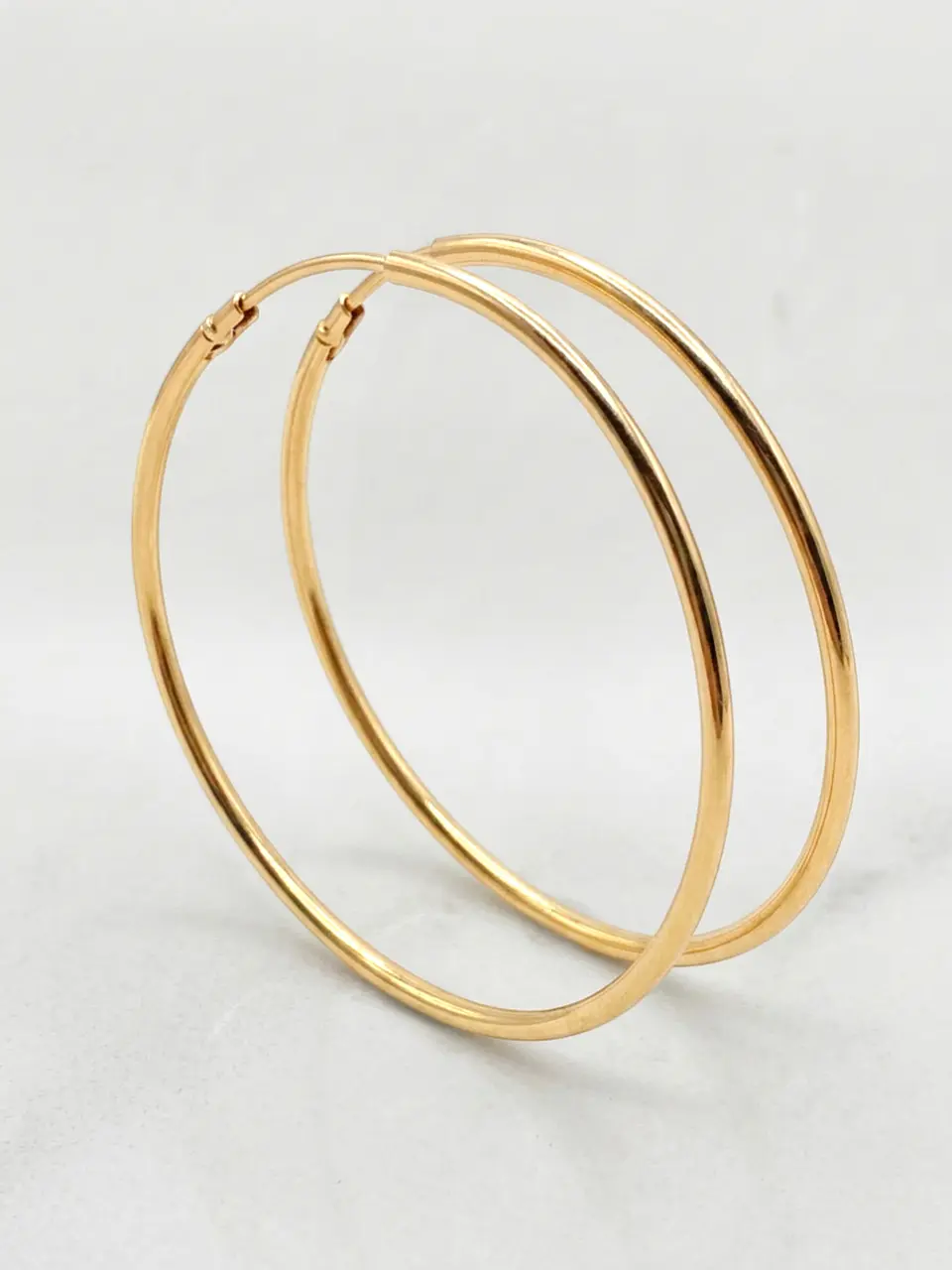 Argollas Tubulares Majestuosas Oro 18k 5