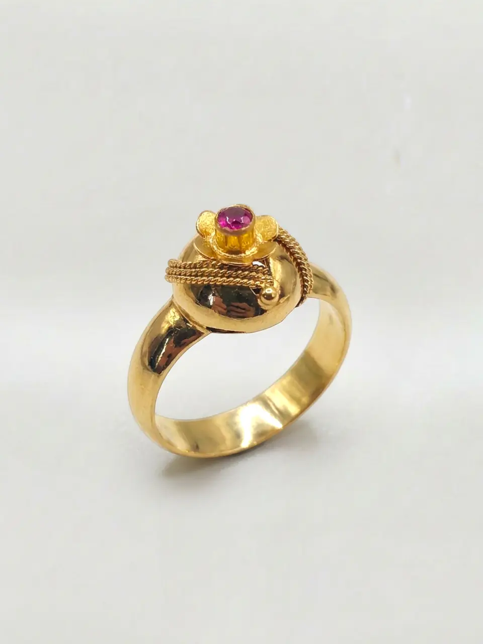 Anillo Chevalier Tradición Rubí Oro 18k 2