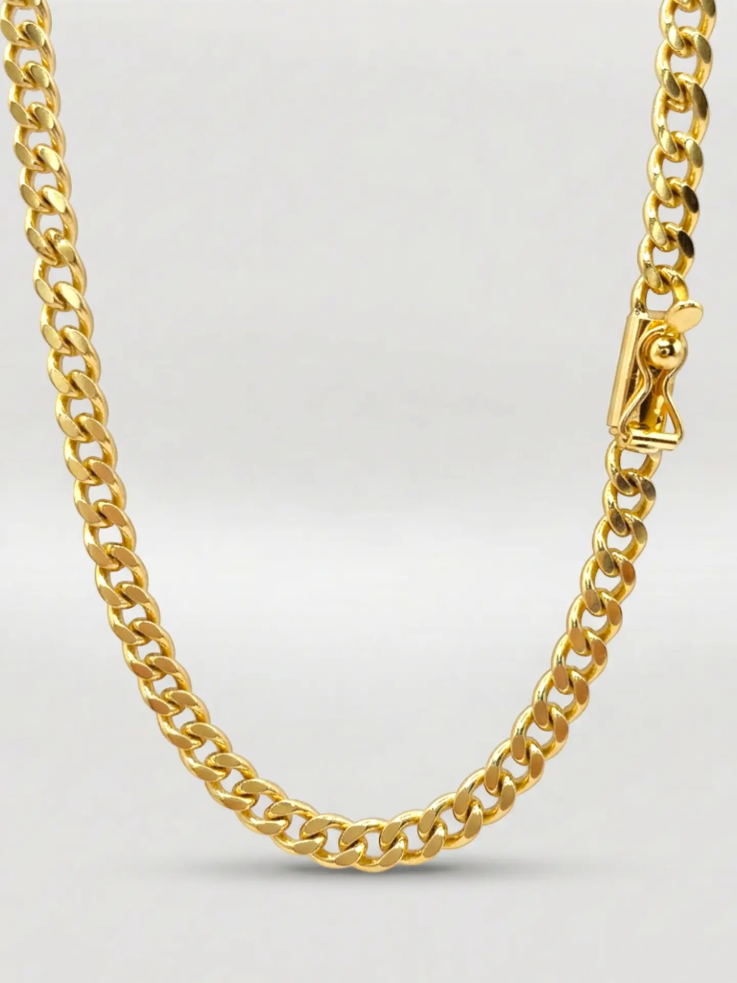 Cadena Grumete Majestuosa Extra Larga Oro 18k 6