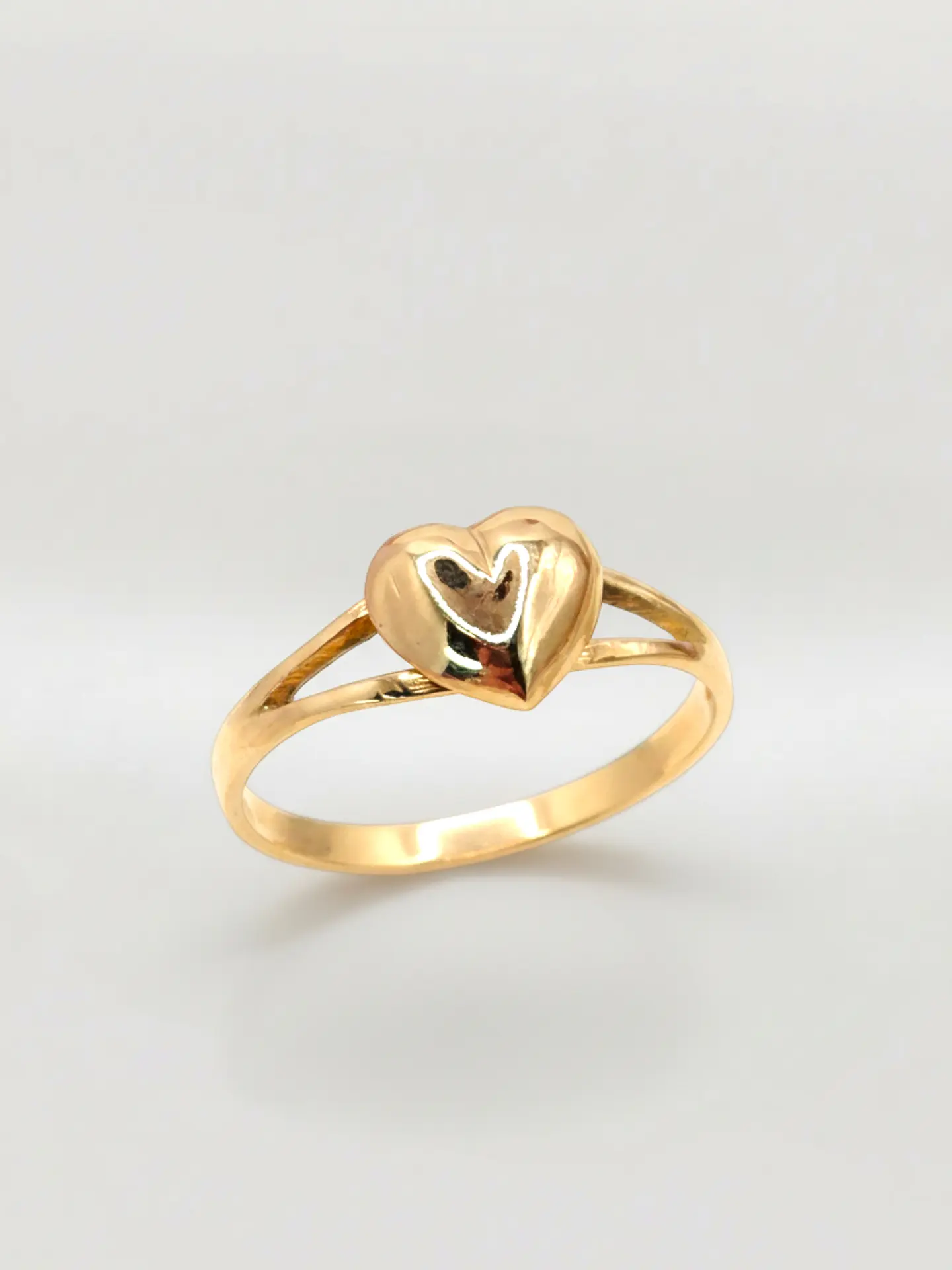 Anillo Corazón de Amor Esencial Oro 18k 5