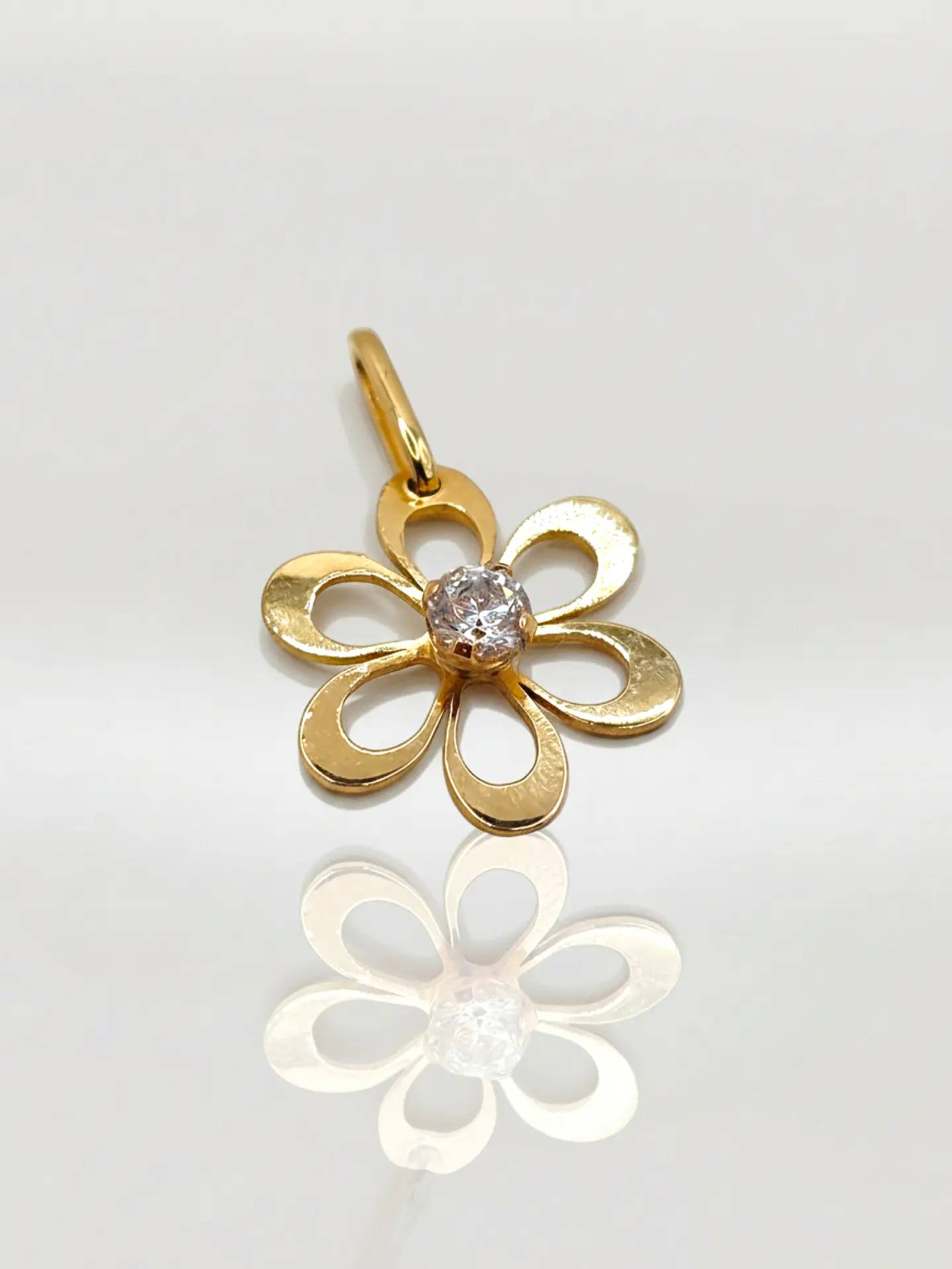 Colgante Margarita de Mayo Circón Oro 18k 4