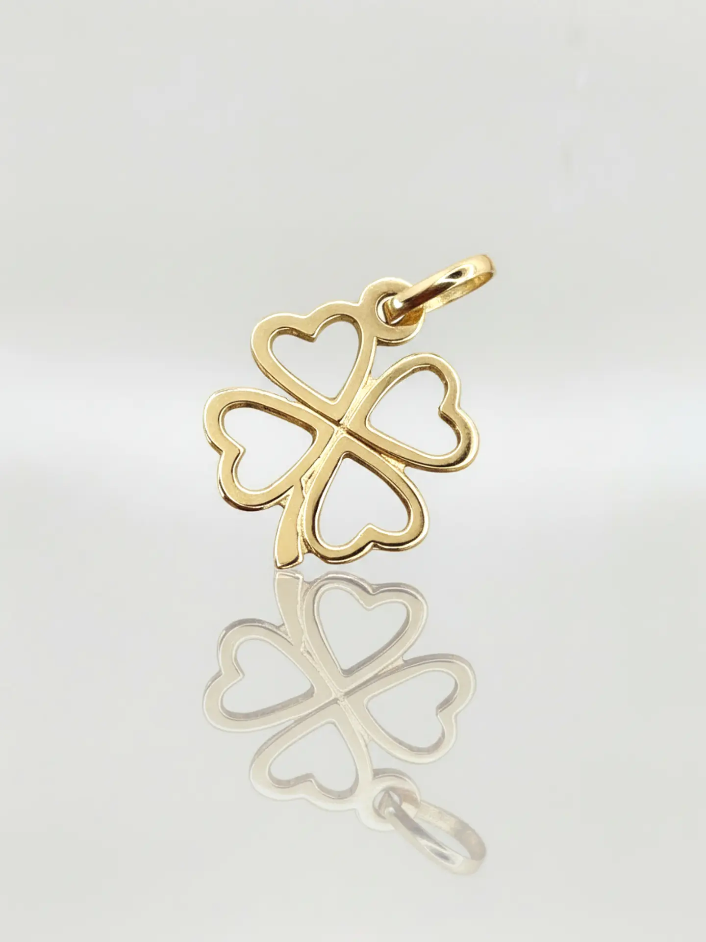 Colgante Trébol de la Suerte Oro 18k 6