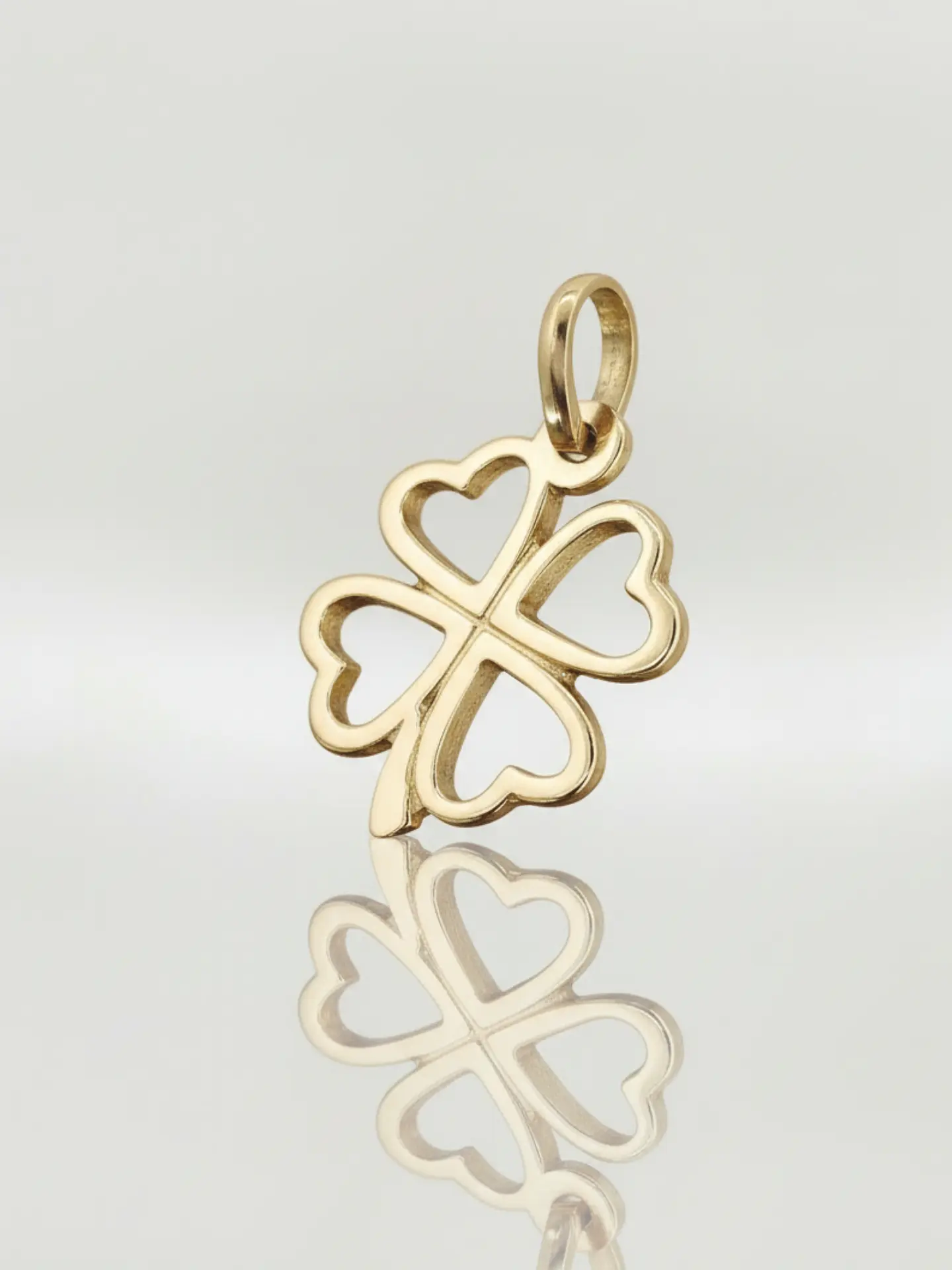 Colgante Trébol de la Suerte Oro 18k 1