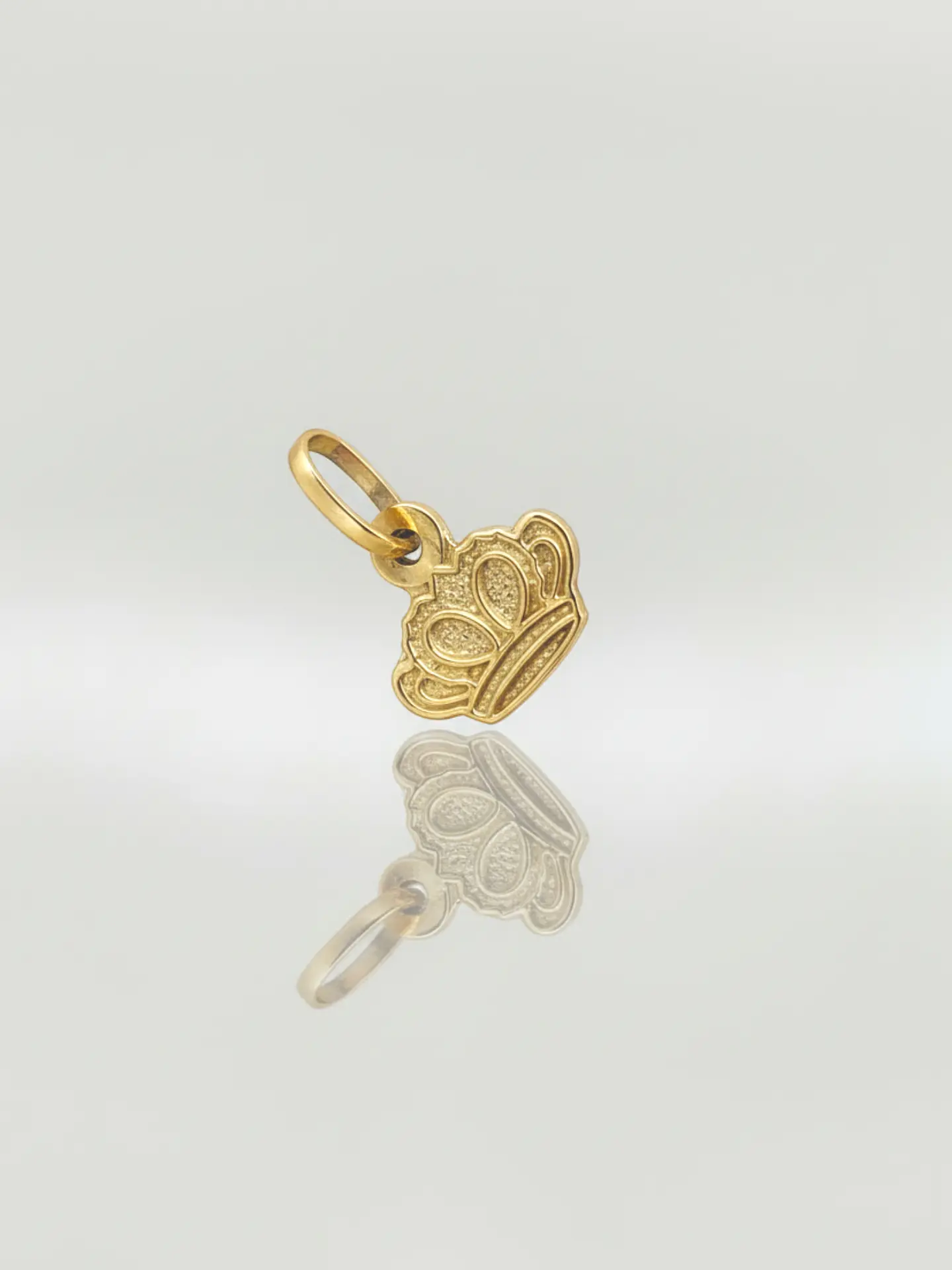 Colgante Corona Imperial Oro 18k 3