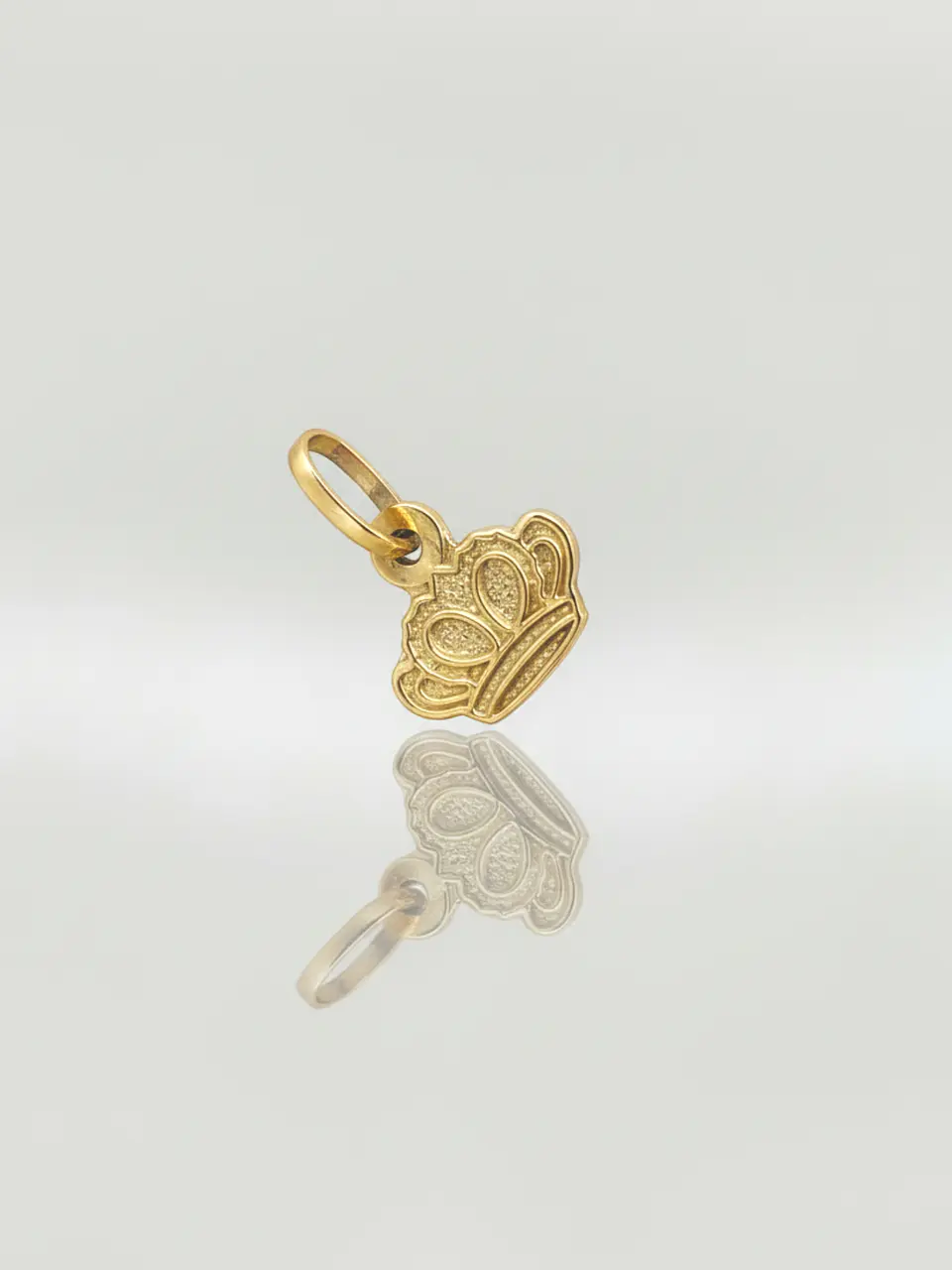 Colgante Corona Imperial Oro 18k 3