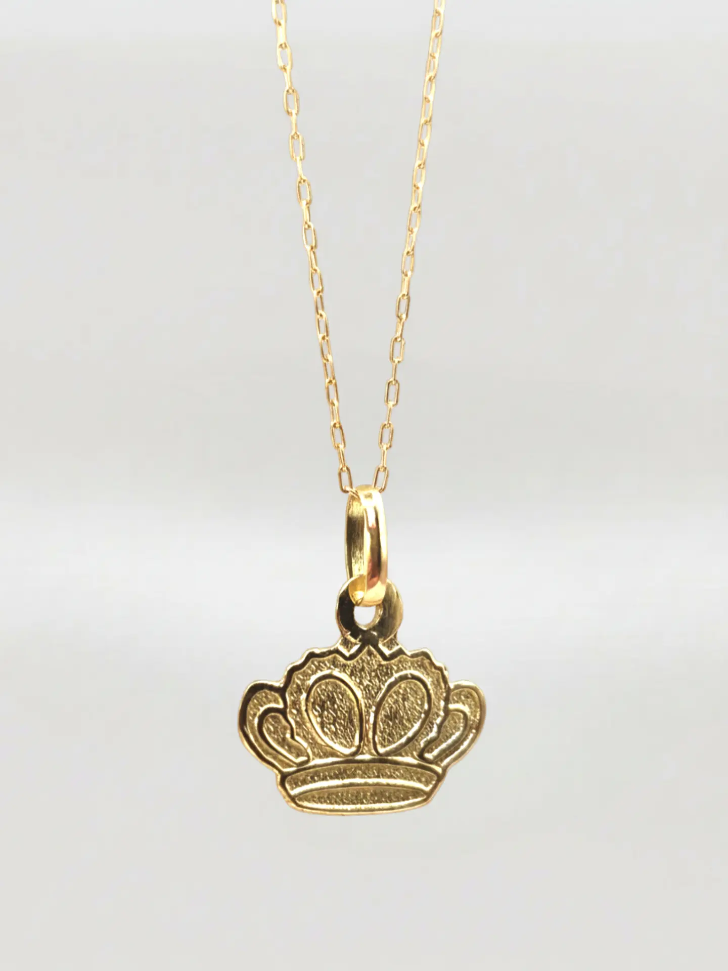 Cadena Corona Imperial Oro 18k 1