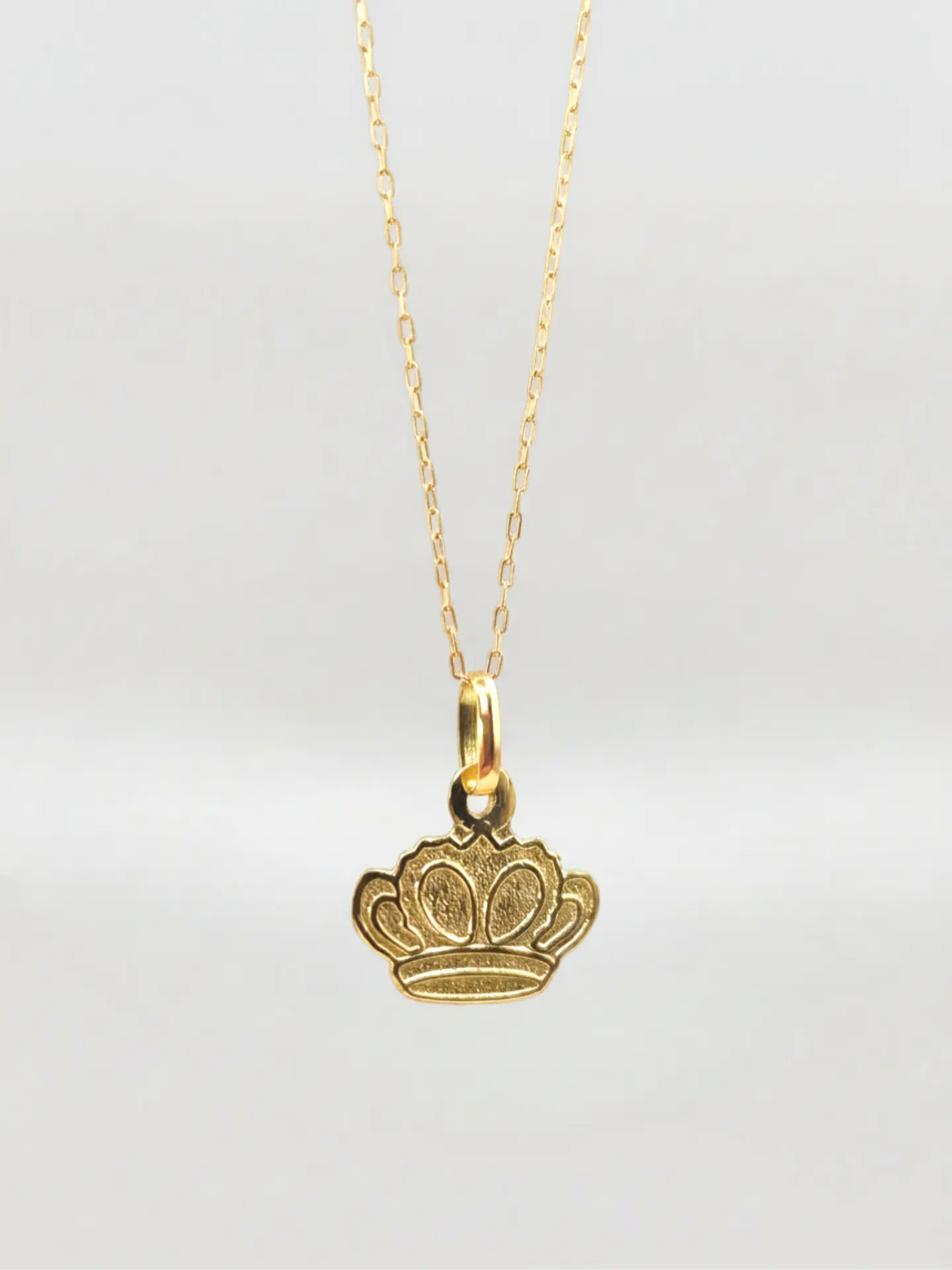Cadena Corona Imperial Oro 18k 4