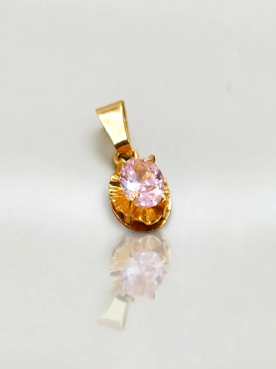 Colgante Chatón Oval Rosa de Francia Oro 18k 3