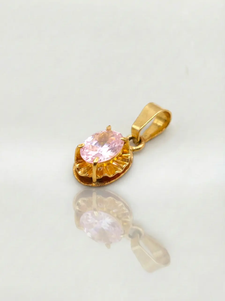 Colgante Chatón Oval Rosa de Francia Oro 18k 4
