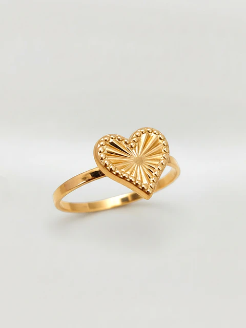 Anillo Corazón Satín Delicado Oro 18k