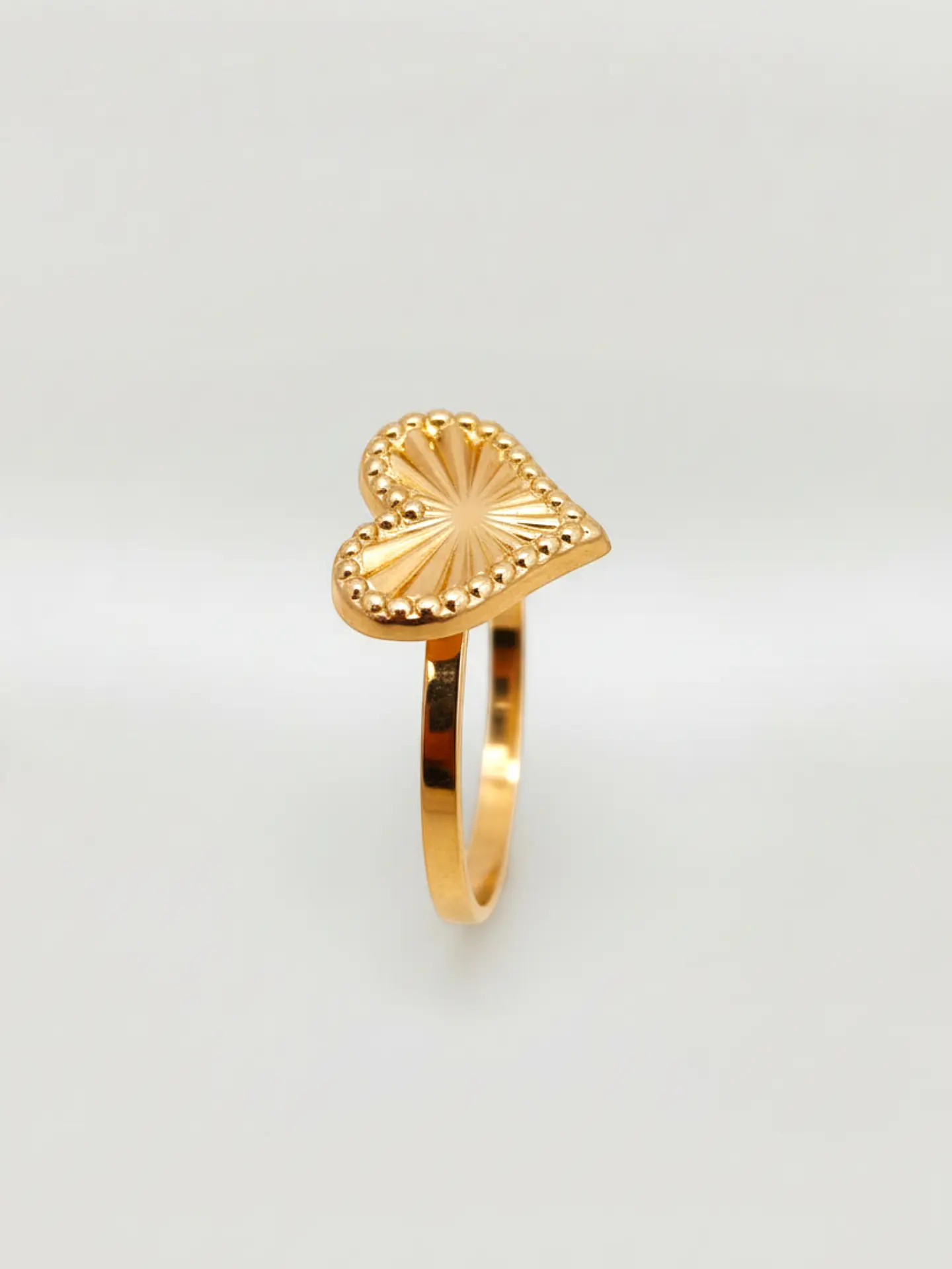 Anillo Corazón Satín Delicado Oro 18k 3