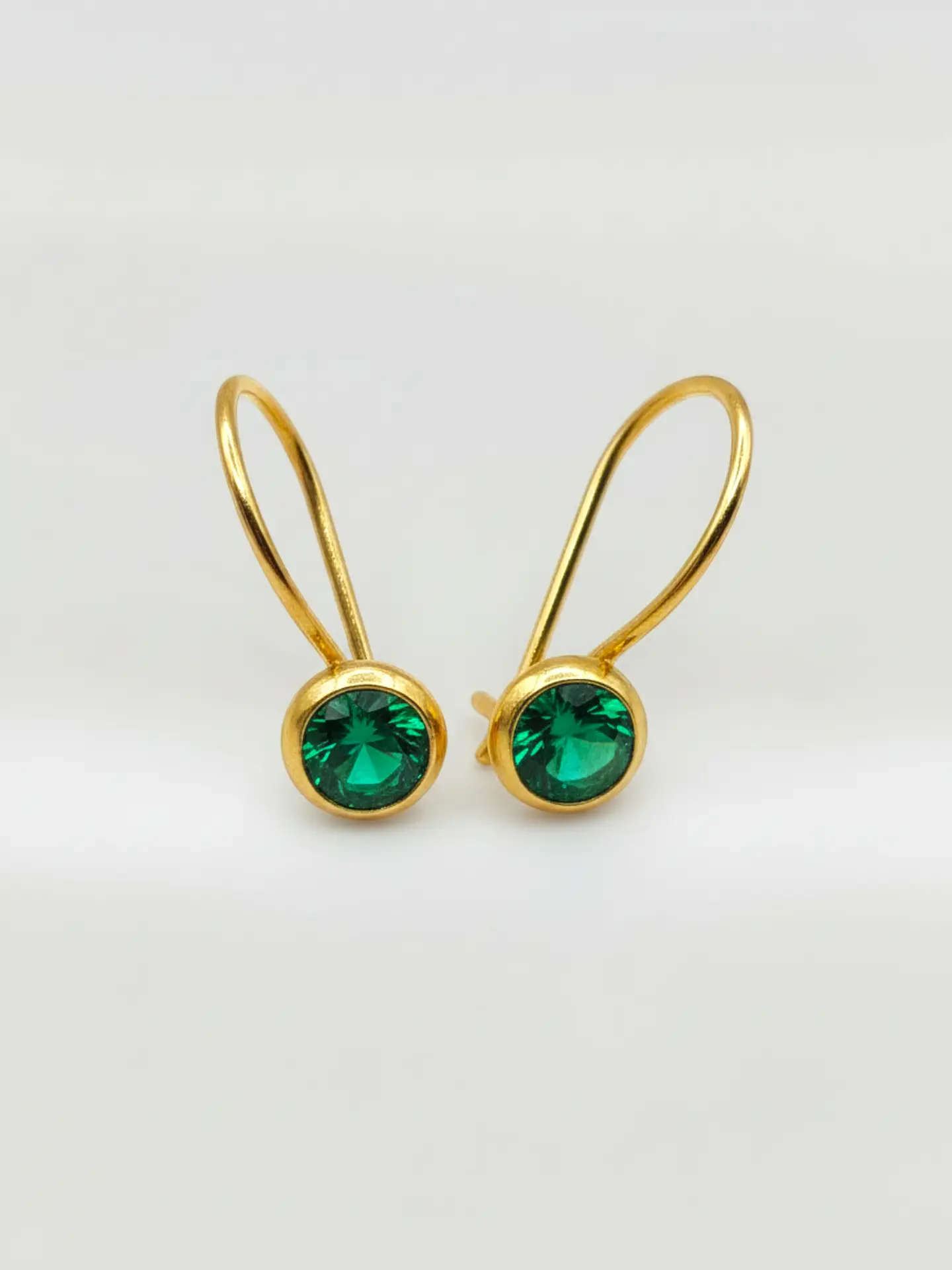 Aros Punto de Luz Jardín de Esmeralda Oro 18k 2