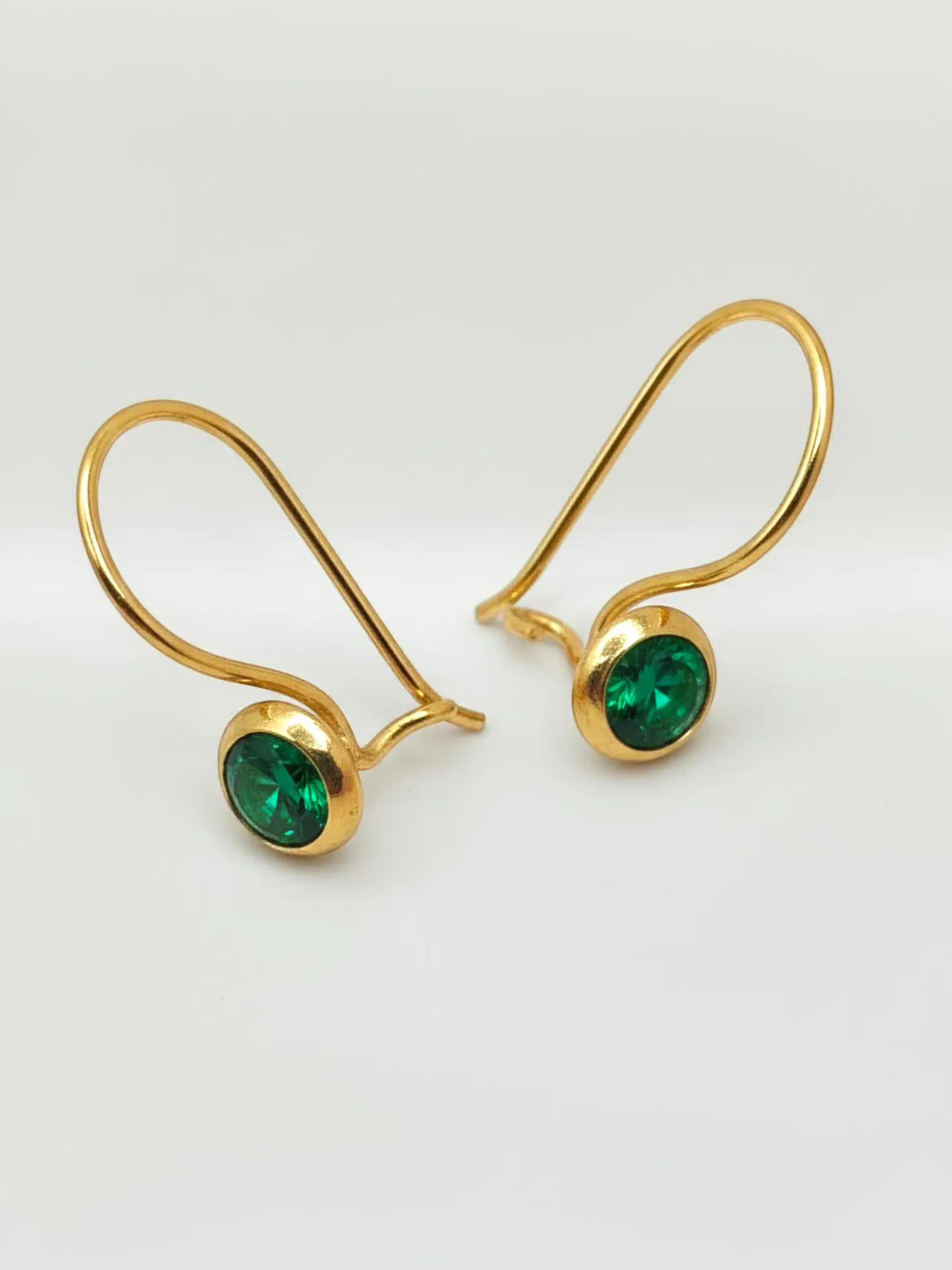 Aros Punto de Luz Jardín de Esmeralda Oro 18k 5