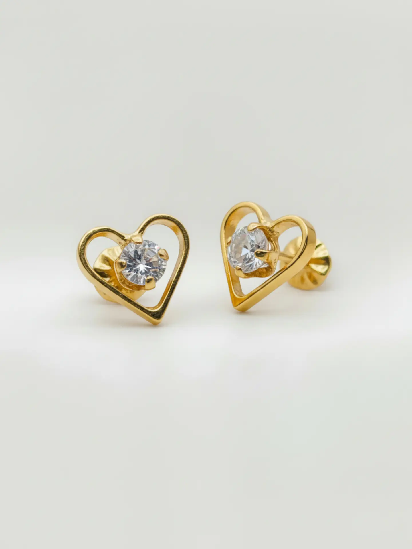 Aros Corazón de Brillo Circón Grande Oro 18k 4