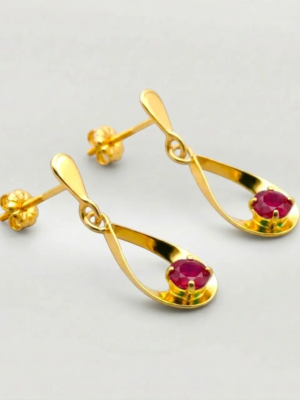 Aros Gota Pasión de Rubí Colgante Oro 18k 6