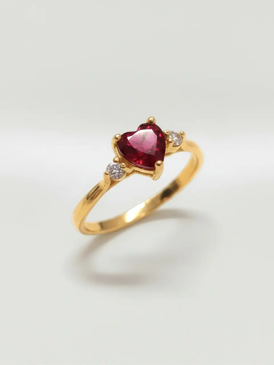Anillo Princesa Corazón de Rubí y Circones Oro 18k 4