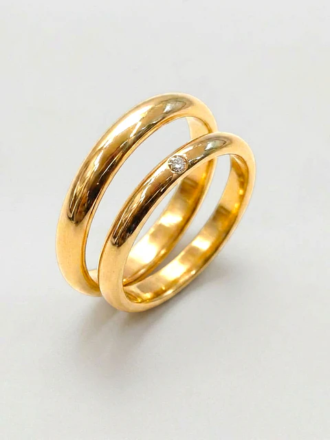 Argollas Estilo Inglés 3 mm Oro 18k