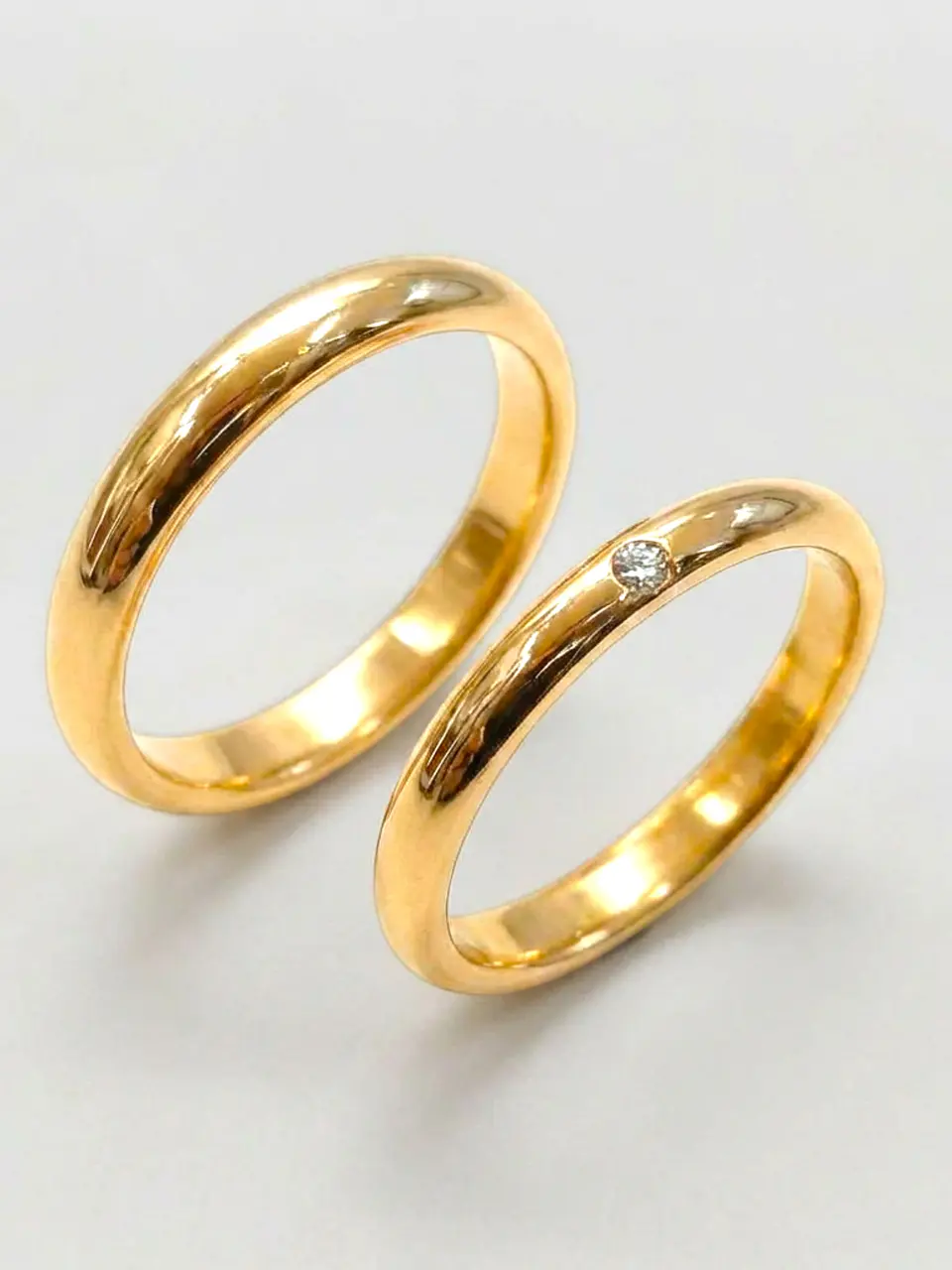 Argollas Estilo Inglés 3 mm Oro 18k 3