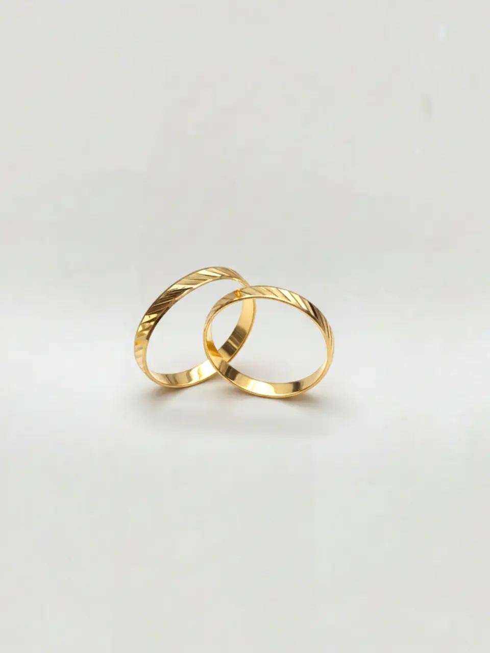 Anillo Ilusiones Tallado Vanguardia Oro 18k 2