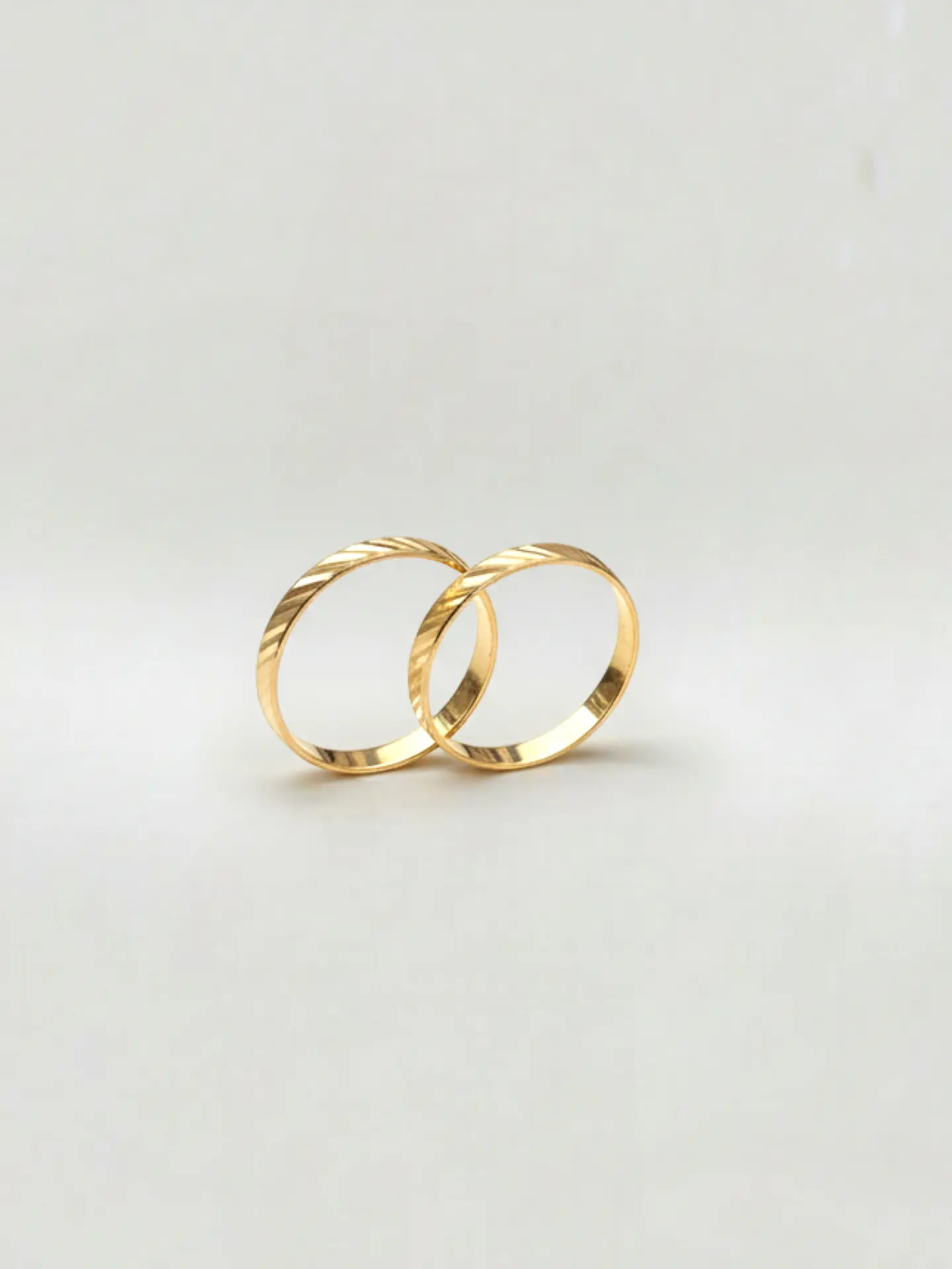 Anillo Ilusiones Tallado Vanguardia Oro 18k 3