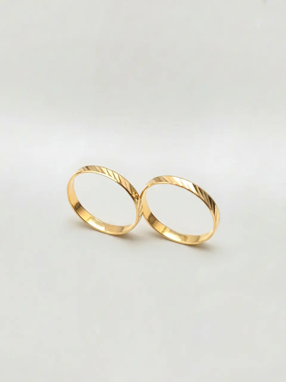 Anillo Ilusiones Tallado Vanguardia Oro 18k 1