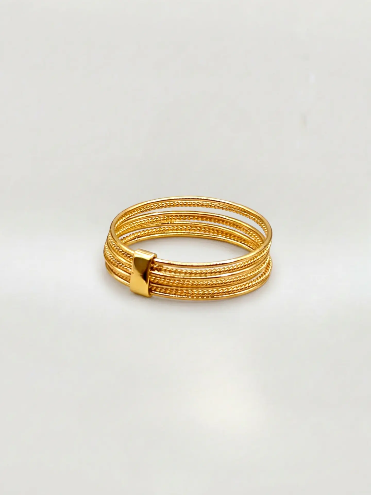 Anillo Semanario Prosperidad Diaria Oro 18k 2