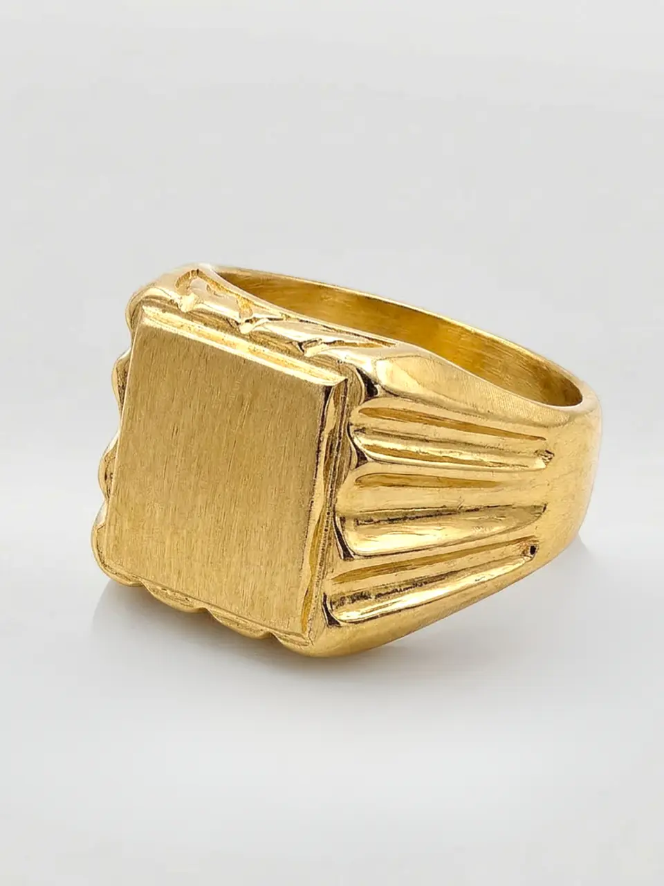 Anillo Sello de Prestigio Liso Oro 18k 3