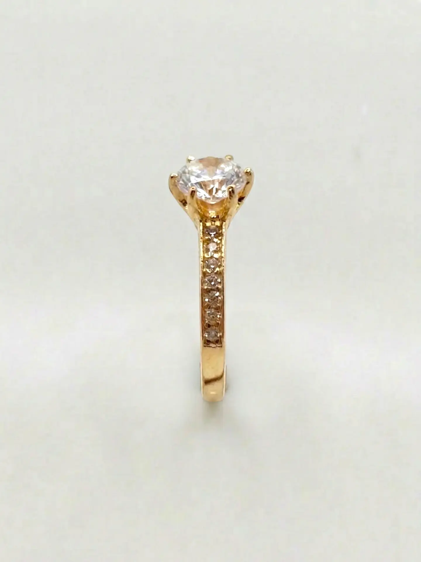 Anillo Solitario Cintillo de Gala Circón Oro 18k 3