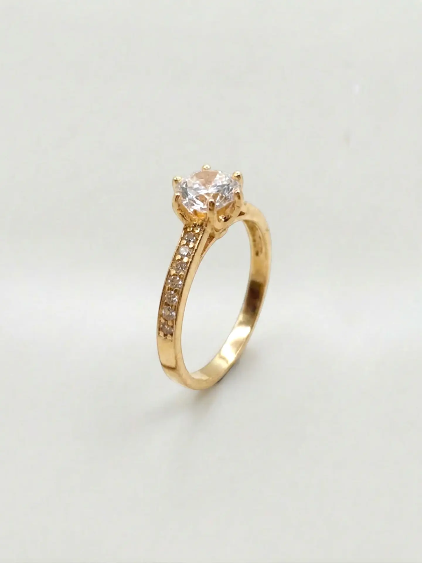 Anillo Solitario Cintillo de Gala Circón Oro 18k 4