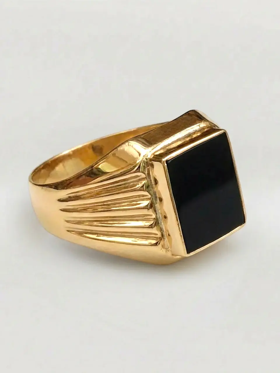 Anillo Sello de Autoridad con Ónix Oro 18k 5