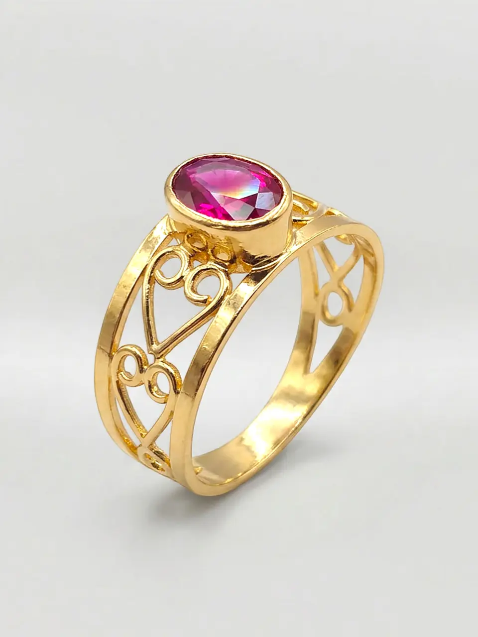 Anillo Olimpo Majestuoso de Rubí Oro 18k 6