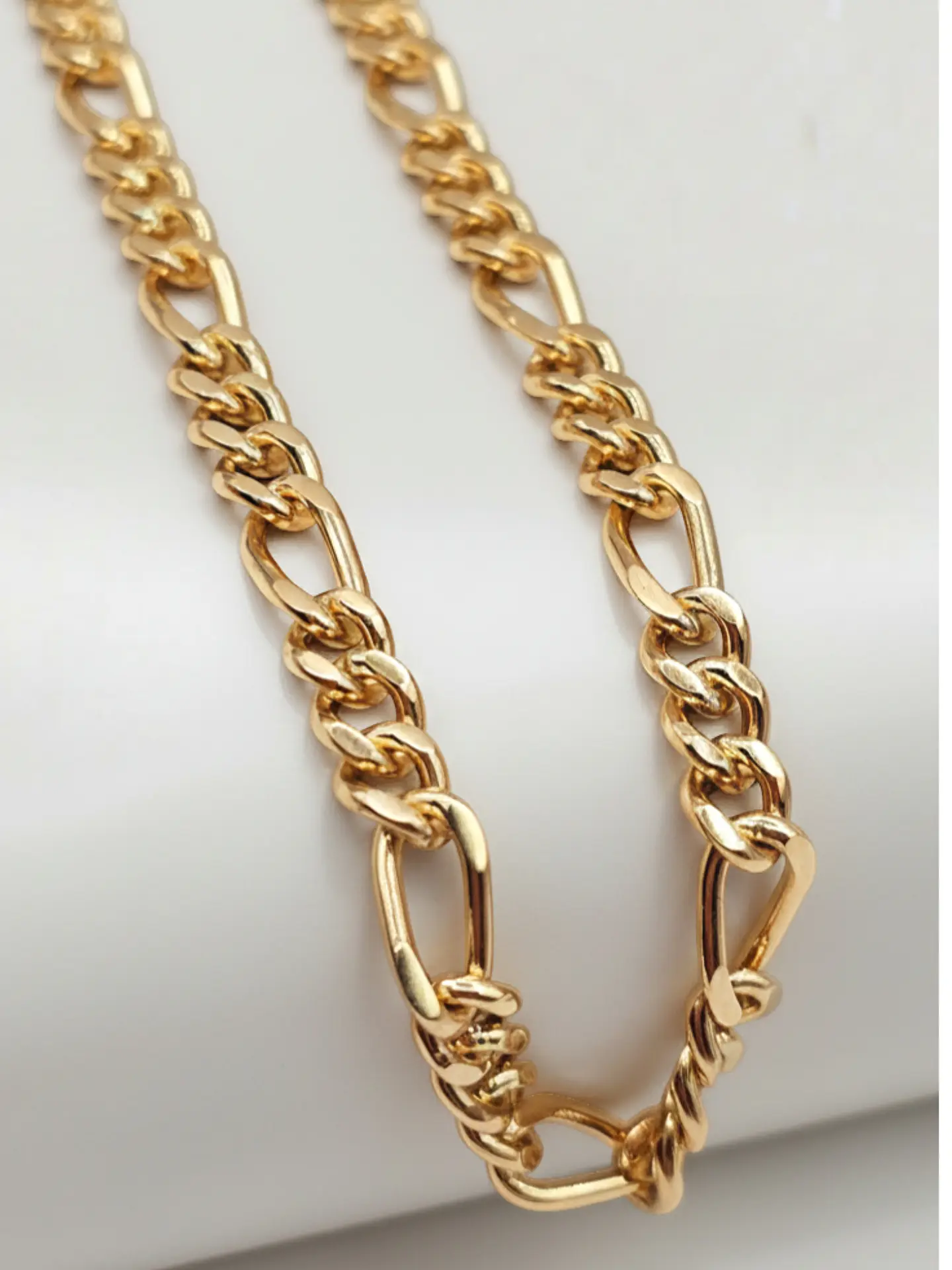 Pulsera Estilo Legendario de Eslabón Oro 18k 3