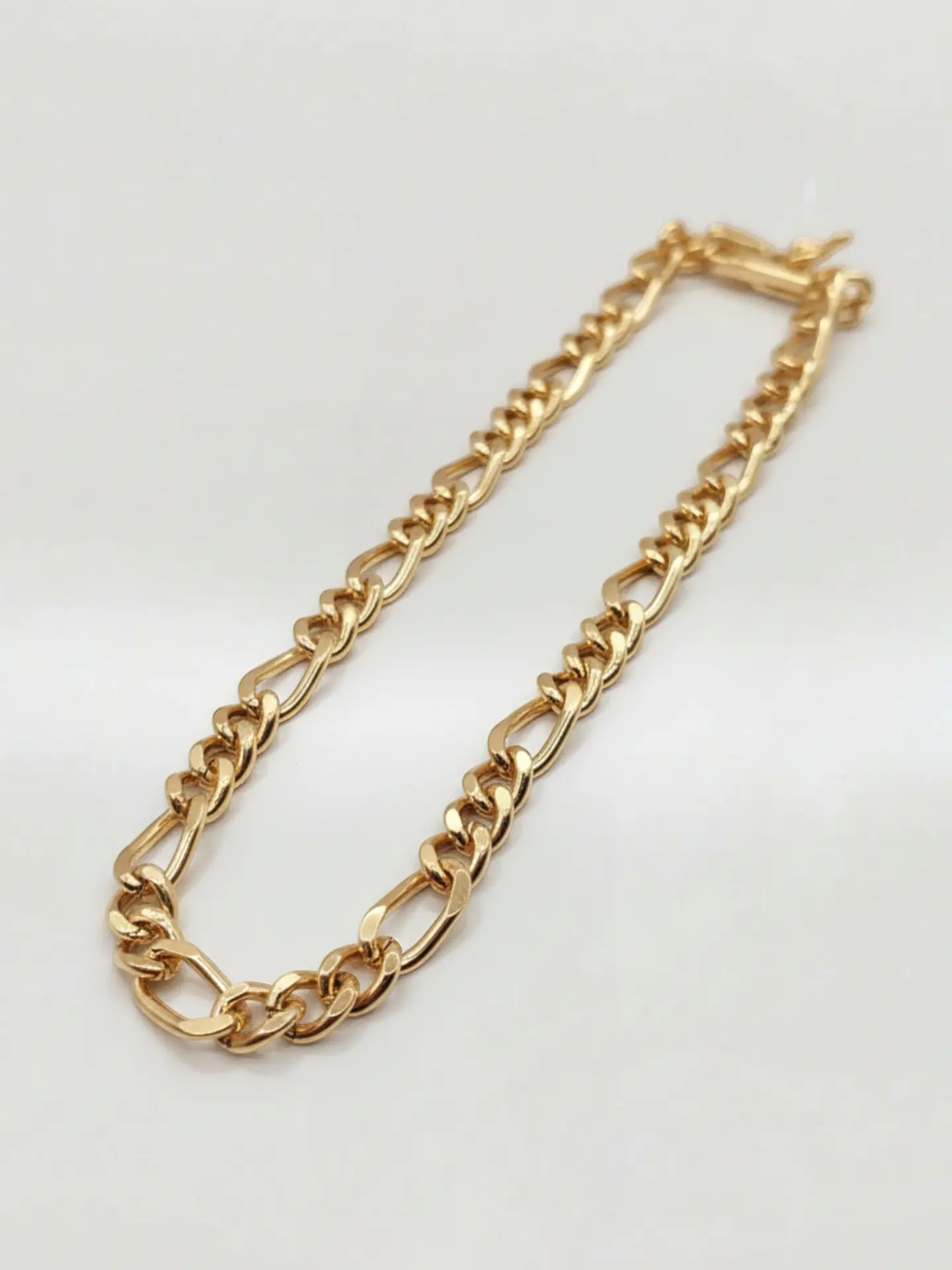 Pulsera Estilo Legendario de Eslabón Oro 18k 4