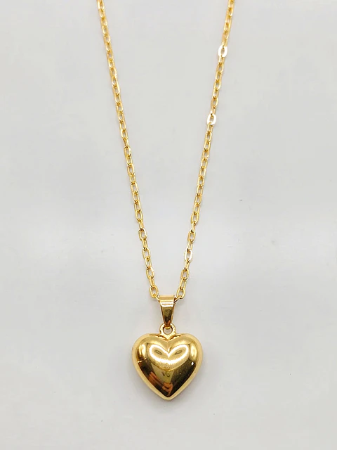 Cadena Corazón en Relieve Majestuoso Oro 18k