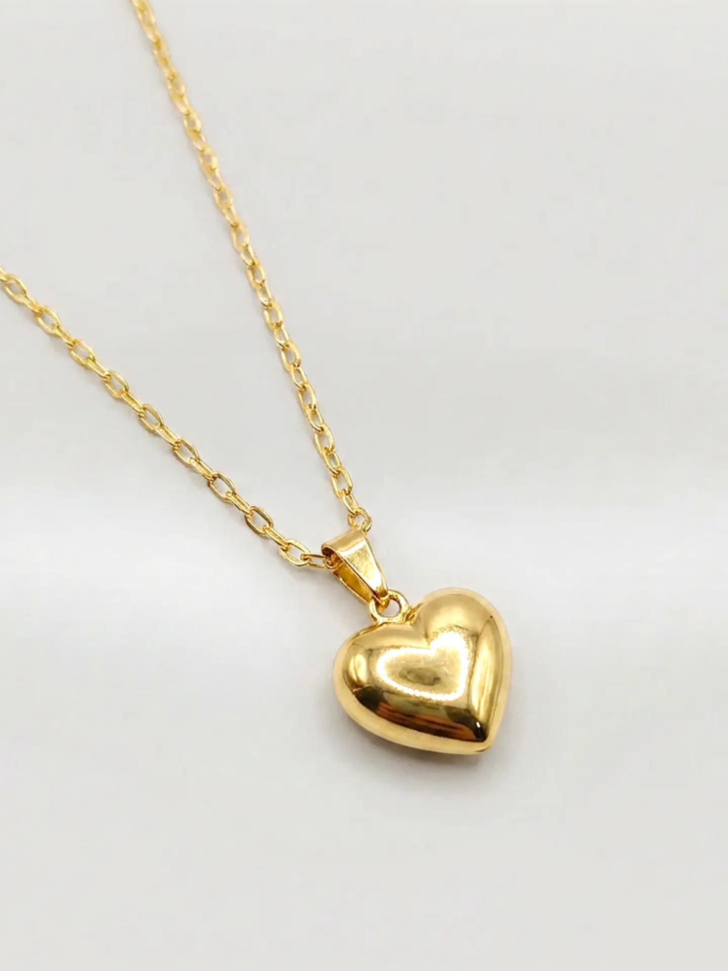 Cadena Corazón en Relieve Majestuoso Oro 18k 3