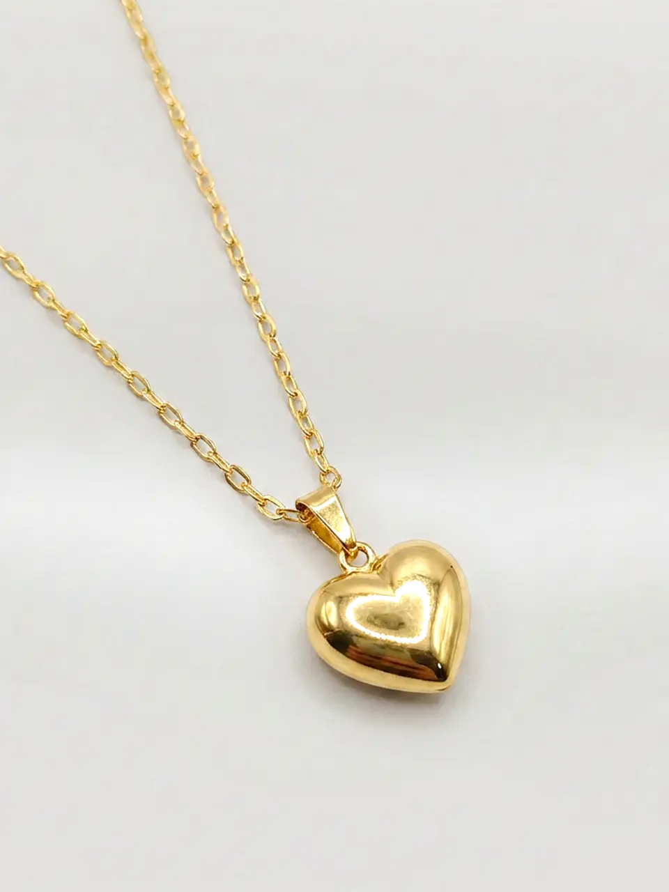 Cadena Corazón en Relieve Majestuoso Oro 18k 3