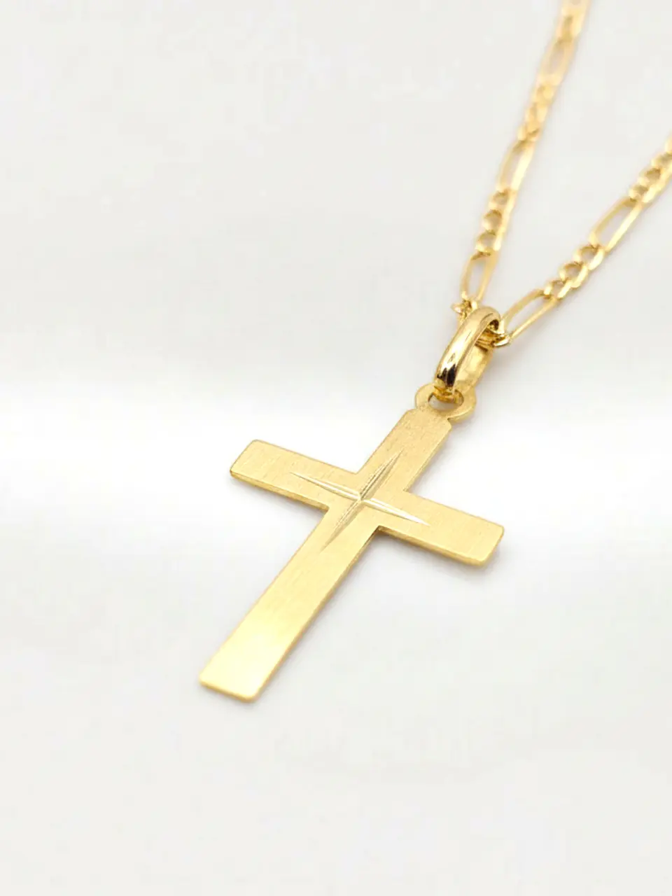 Cadena Cartier Cruz Satín Elegance Oro 18k 4