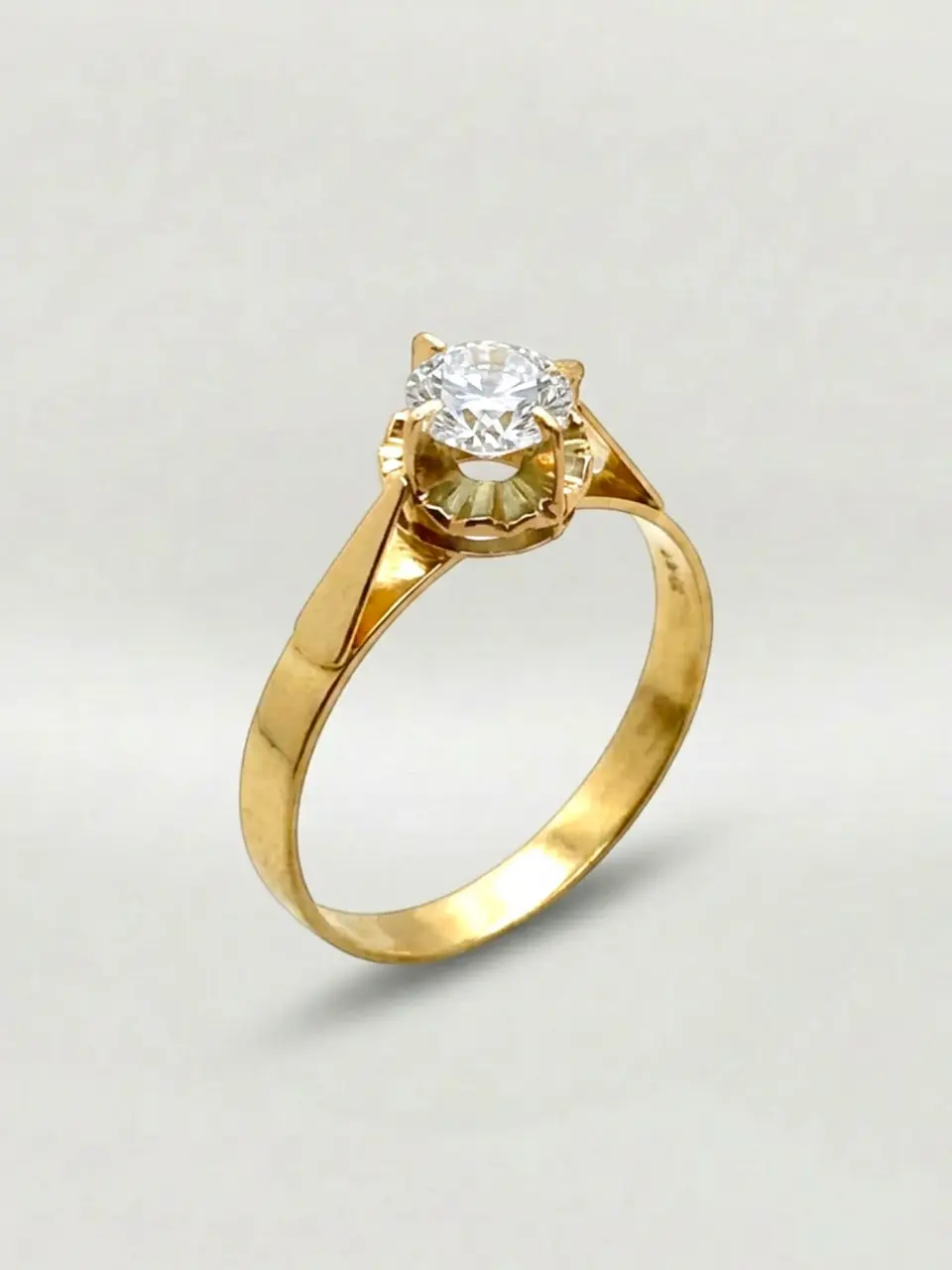 Anillo Chatón Círculo de Brillo Circón Oro 18k 2